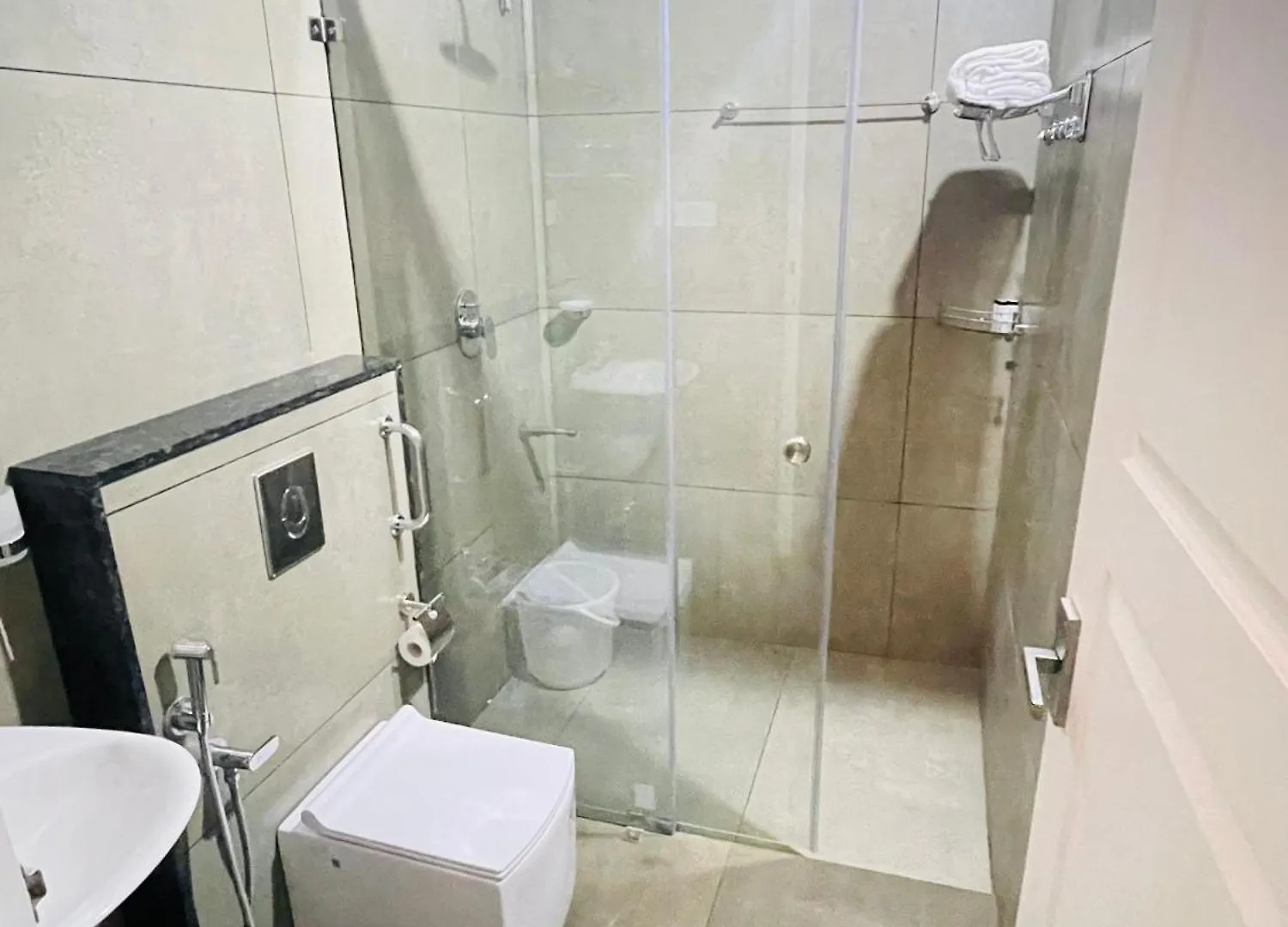 Villa The Hive At Druv Dakshin Farm Resort Padinjarathara