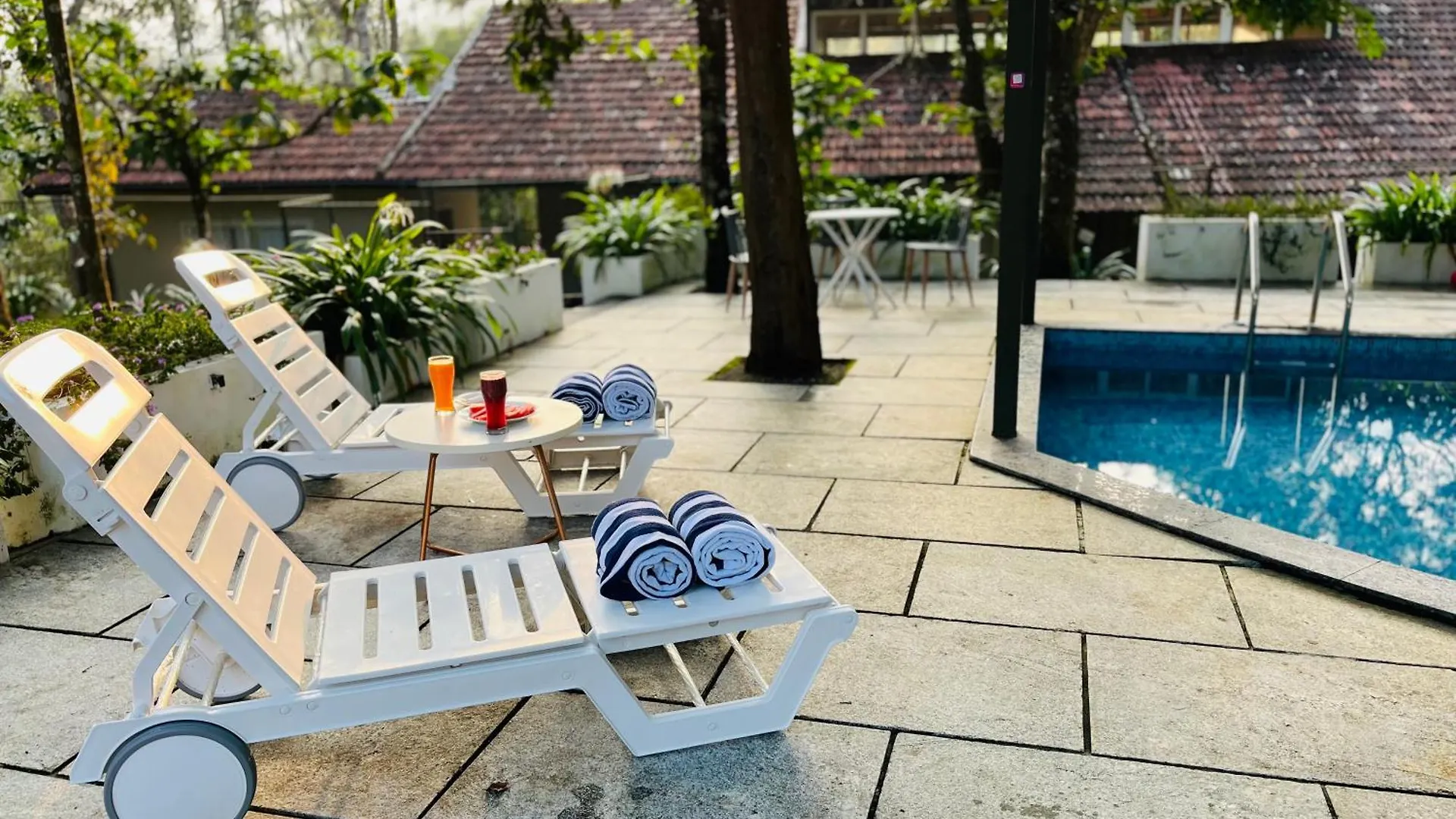 The Hive At Druv Dakshin Farm Resort Padinjarathara Villa